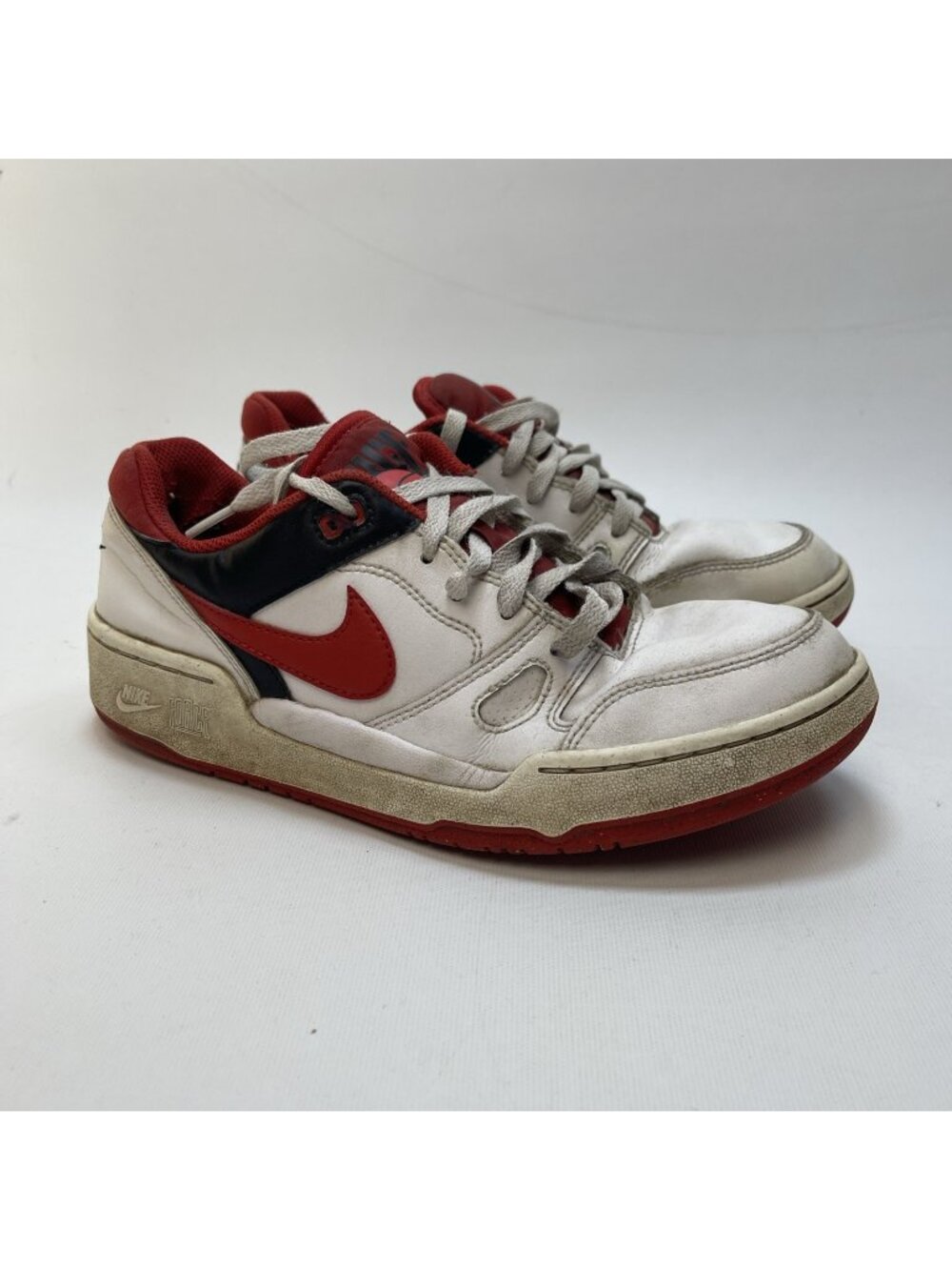 Nike Full Force Low White Black Red Lace Up Sneakers FB1362-102 Men Size 8 US